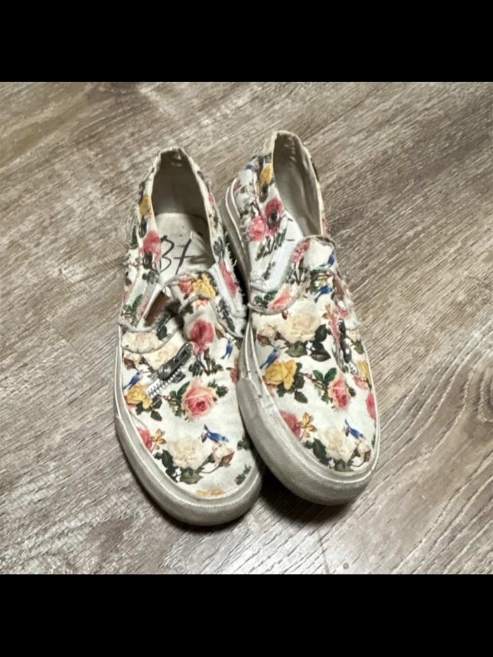 Women’s Floral Slip-On Sneakers - White Multi